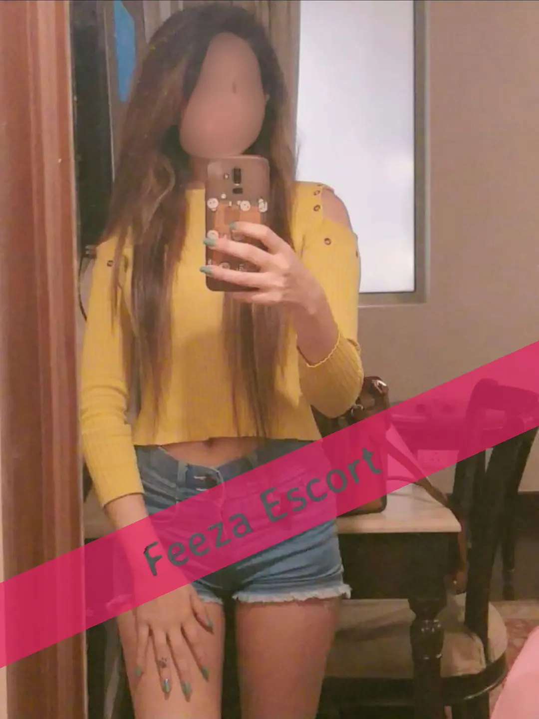 Radhika, 25, young independent escort in Delhi, available at Taj Palace Hotel